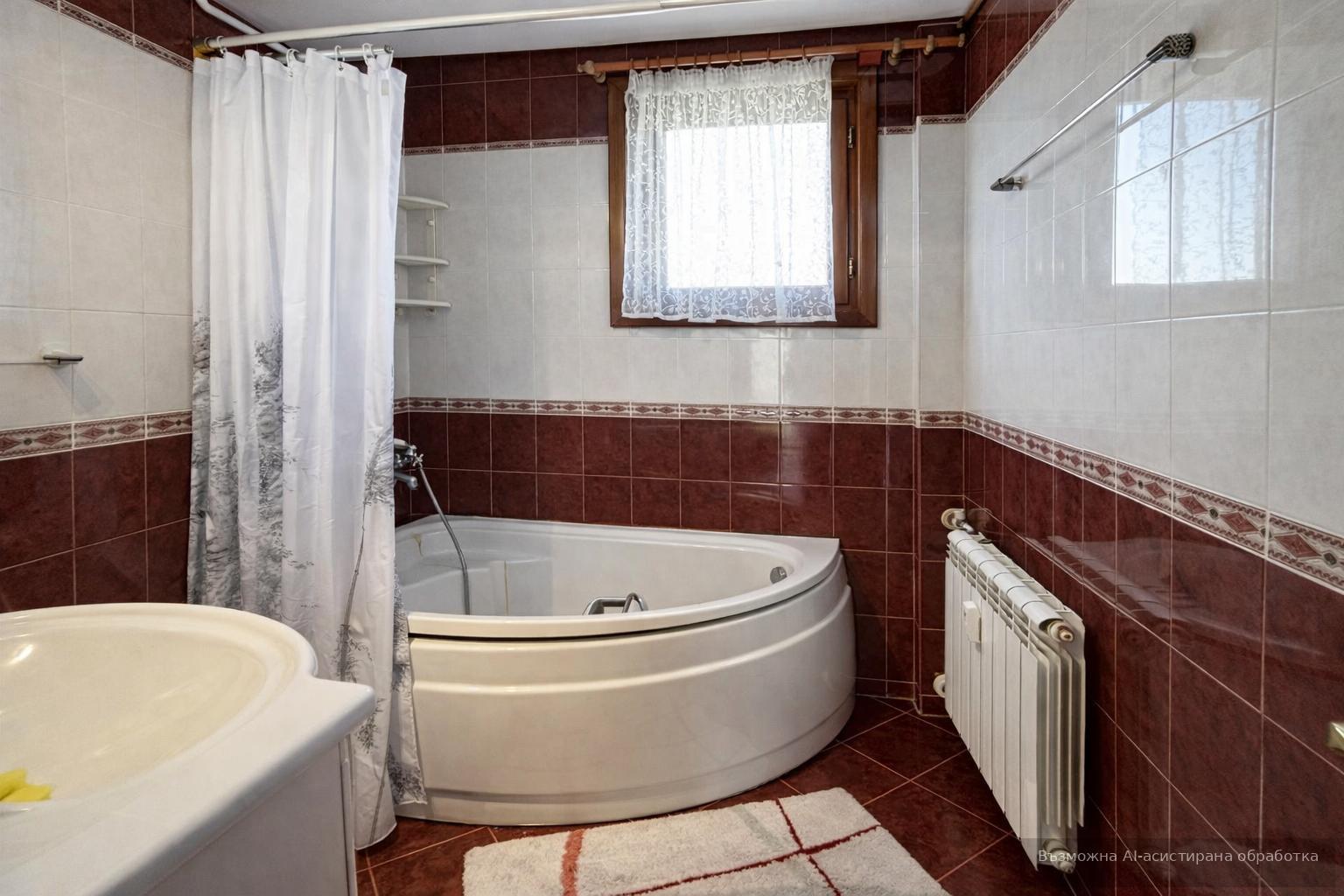 Four-room apartment in the Marasha district / Keys held by the agency! image 8