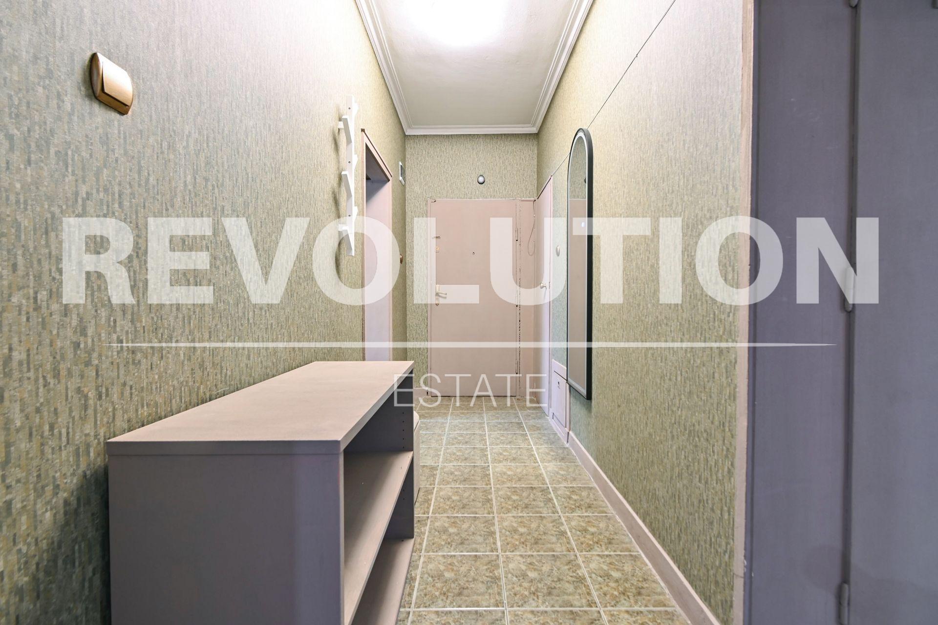 Three-Bedroom Apartment image 15