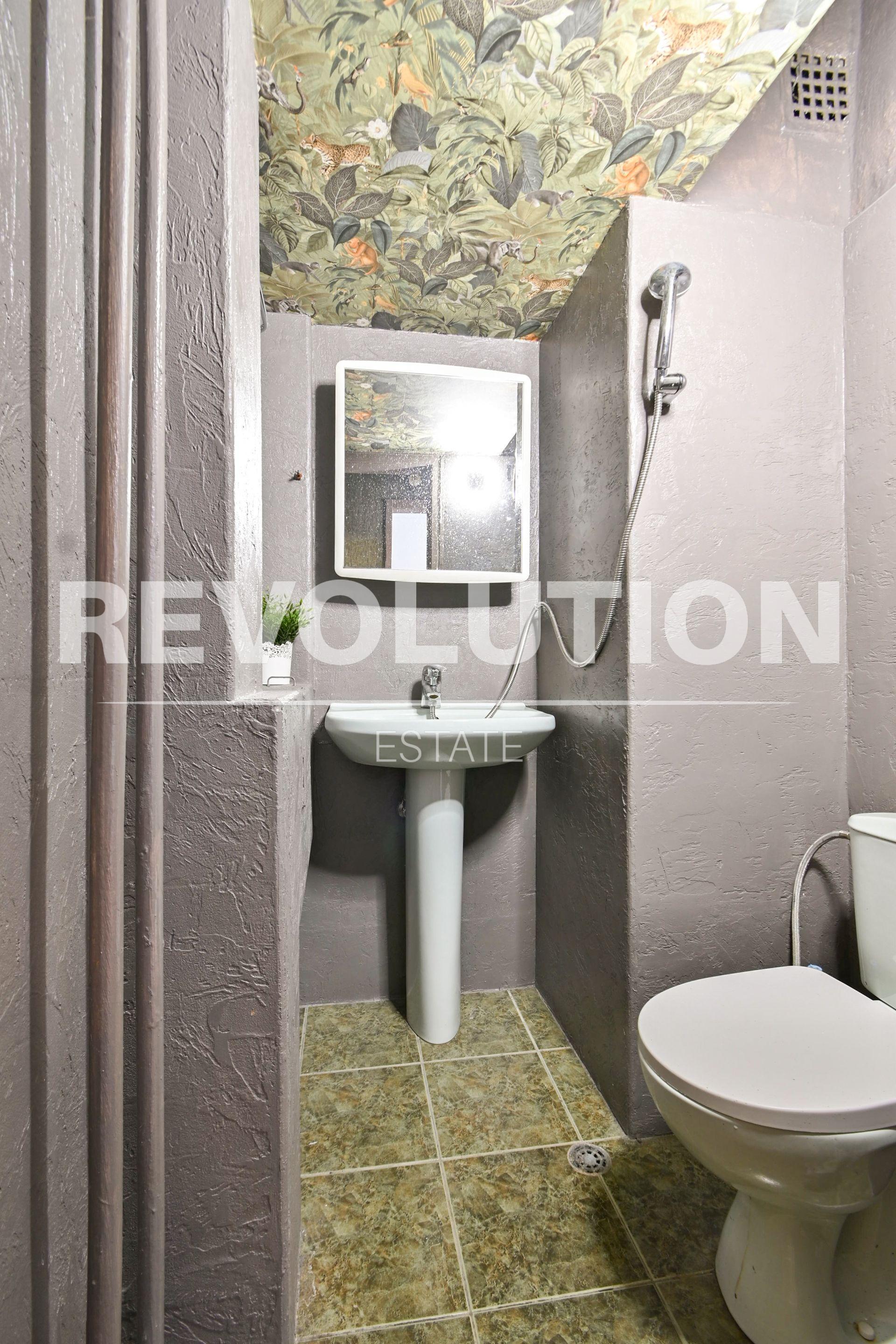 Three-Bedroom Apartment image 17