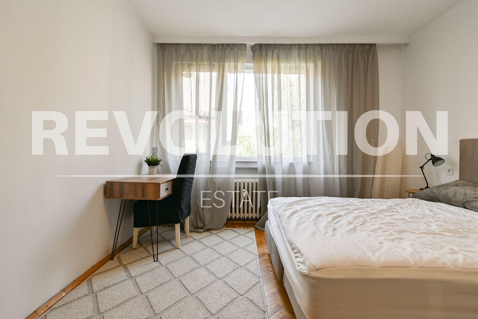 Three-Bedroom Apartment image 8