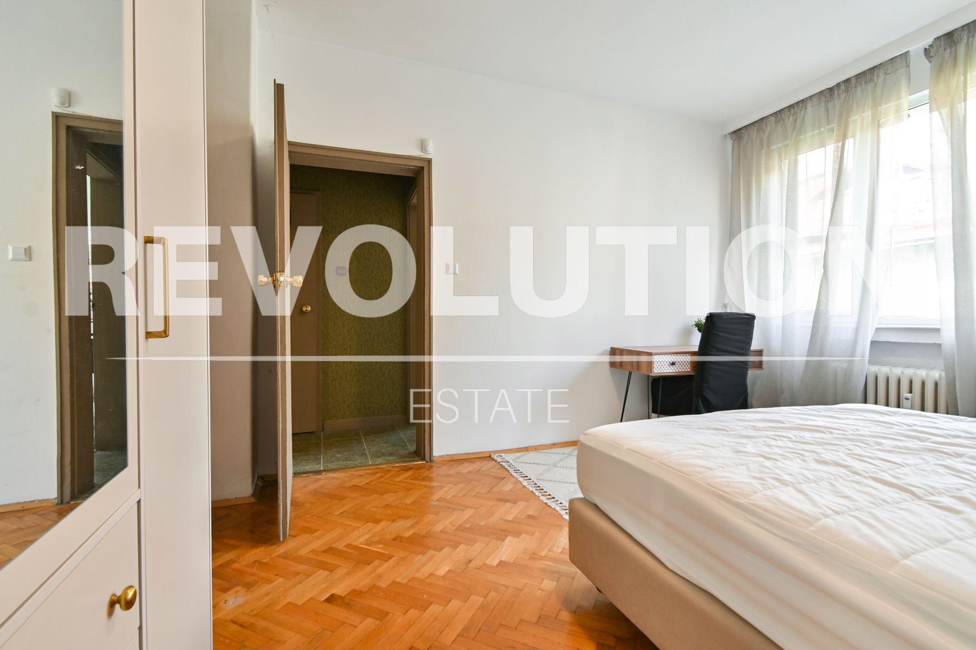Three-Bedroom Apartment image 9
