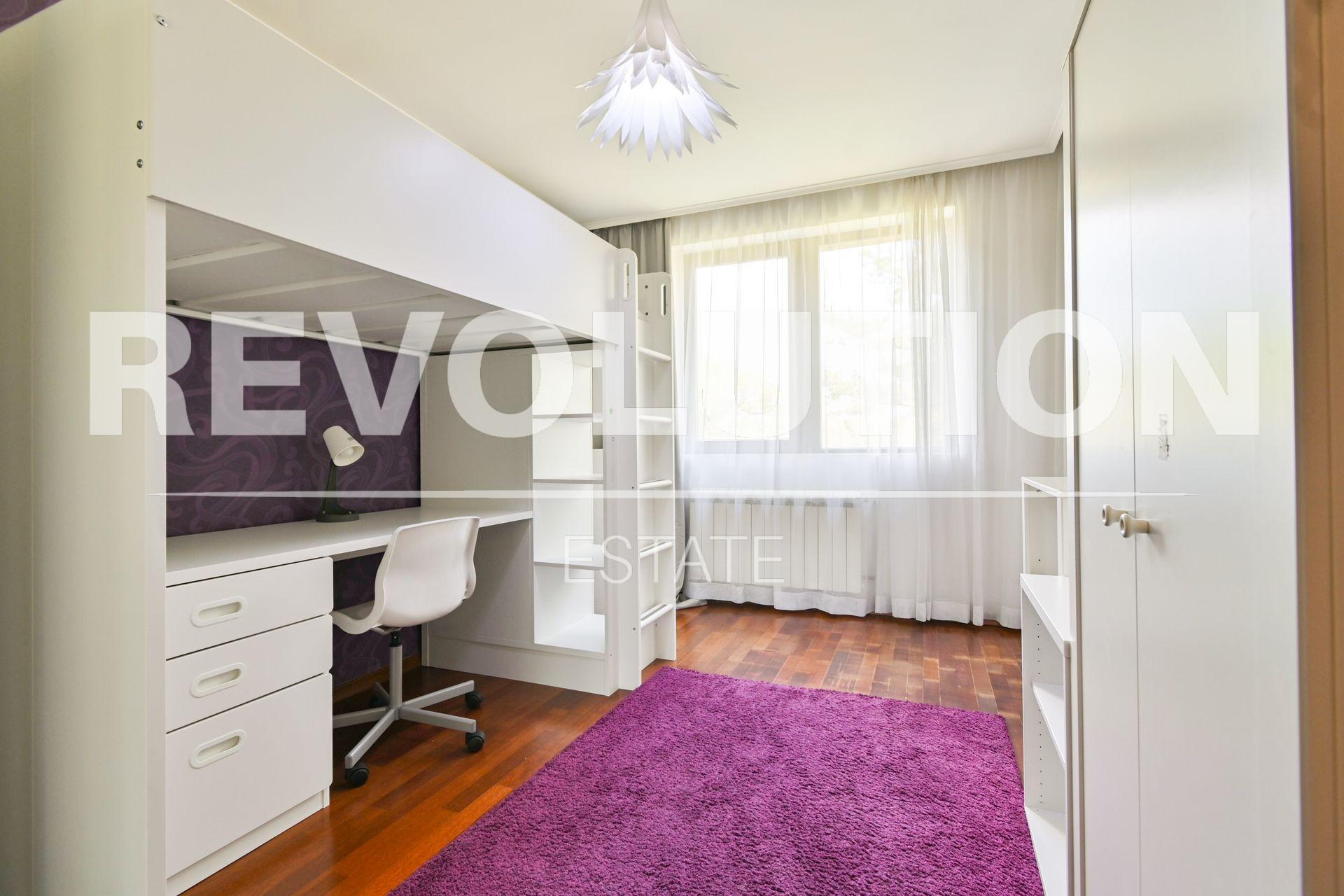 Three-Bedroom Apartment image 7