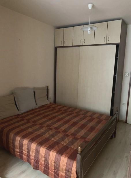 one-bedroom apartment image 5