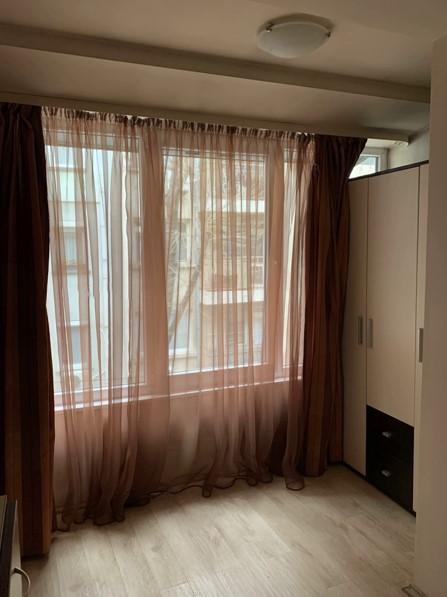 one-bedroom apartment image 7