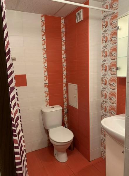 one-bedroom apartment image 8