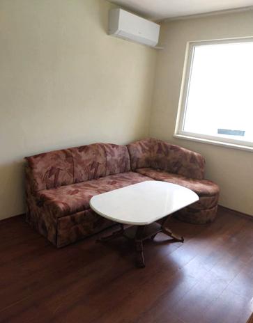 one-bedroom apartment image 1