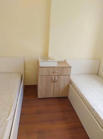 one-bedroom apartment image 2