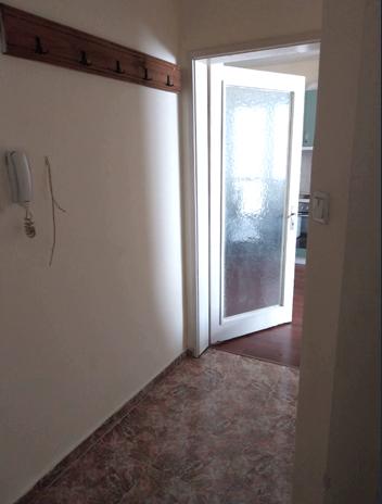 one-bedroom apartment image 3