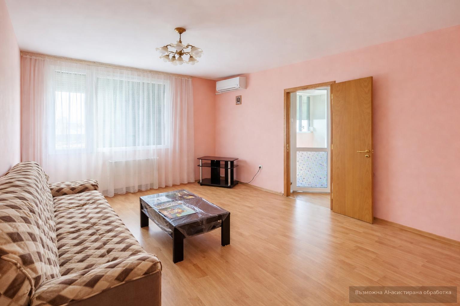 Three-room apartment for rent in Trakiya district. image 2