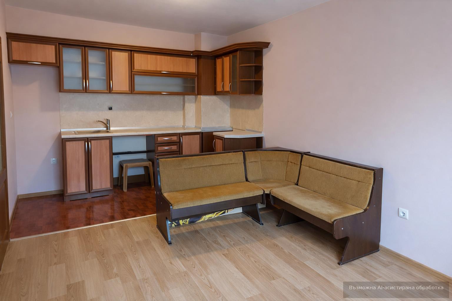 Semi-furnished one-bedroom apartment in the Kyuchuk Parizh neighborhood.