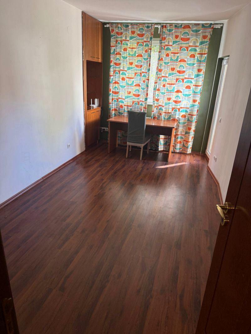 two-bedroom apartment image 3