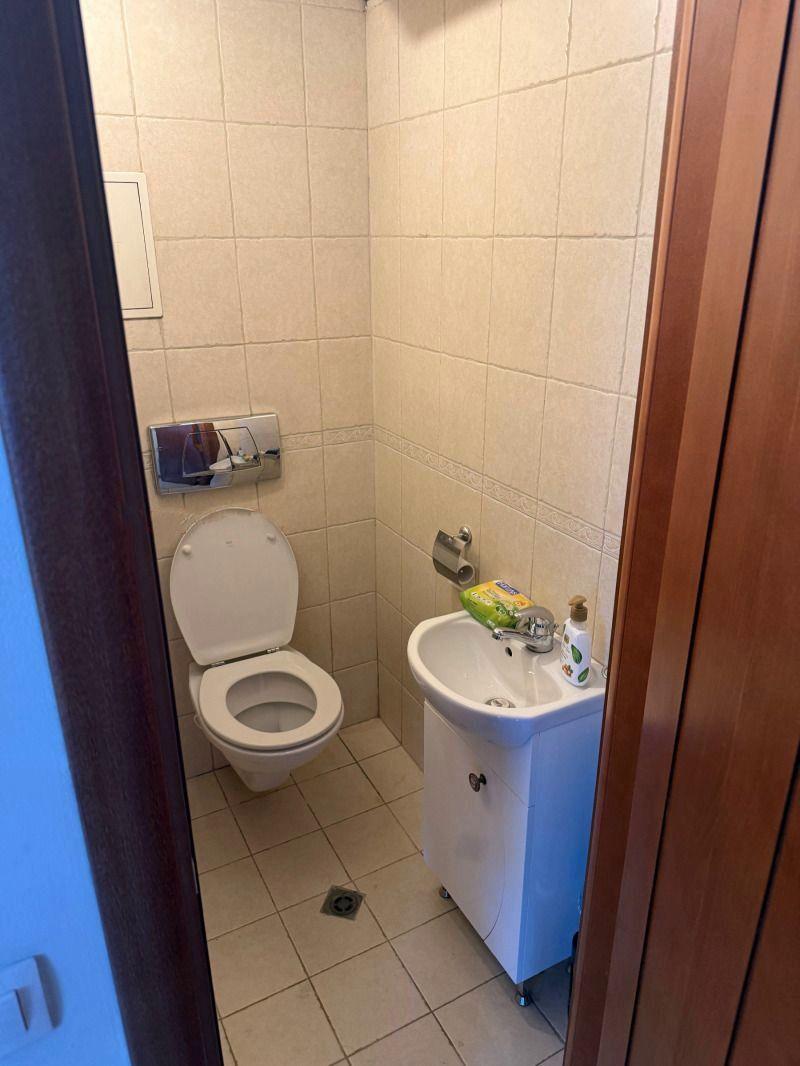 two-bedroom apartment image 5