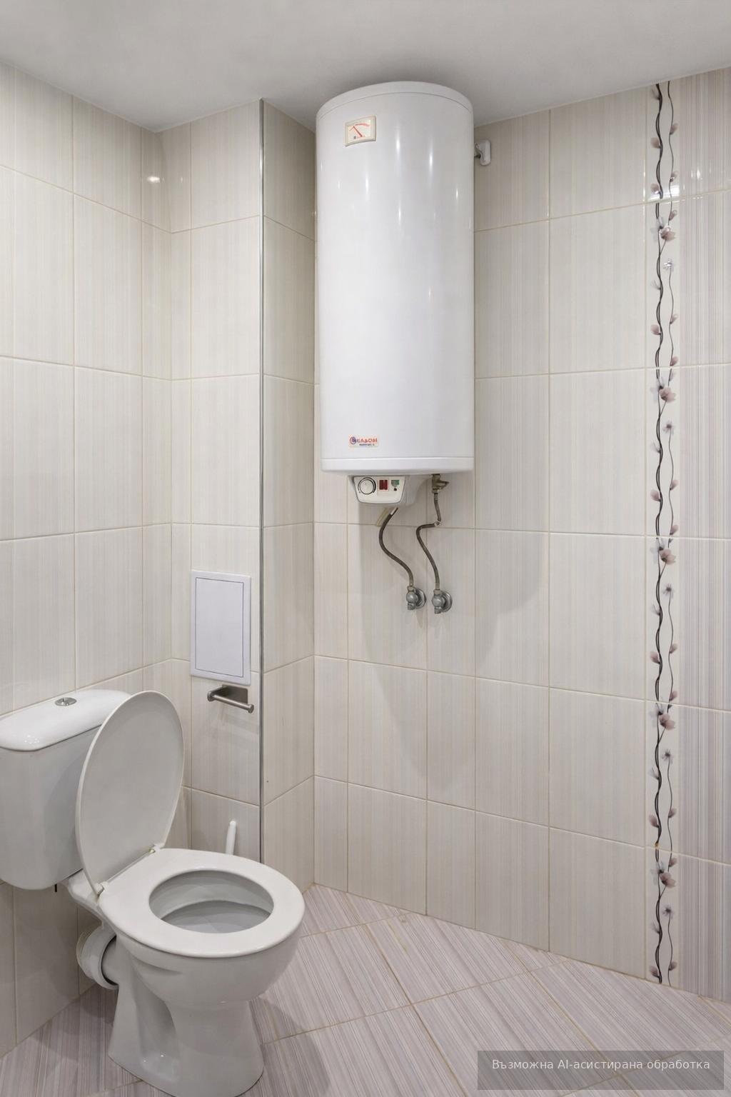 One-bedroom apartment in the Mladezhki Halm neighborhood image 6