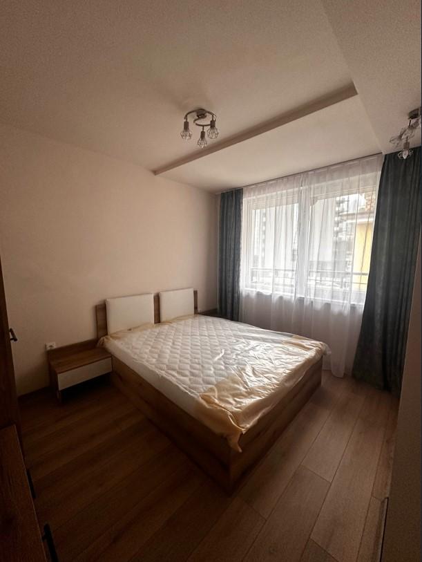 one-bedroom apartment image 3