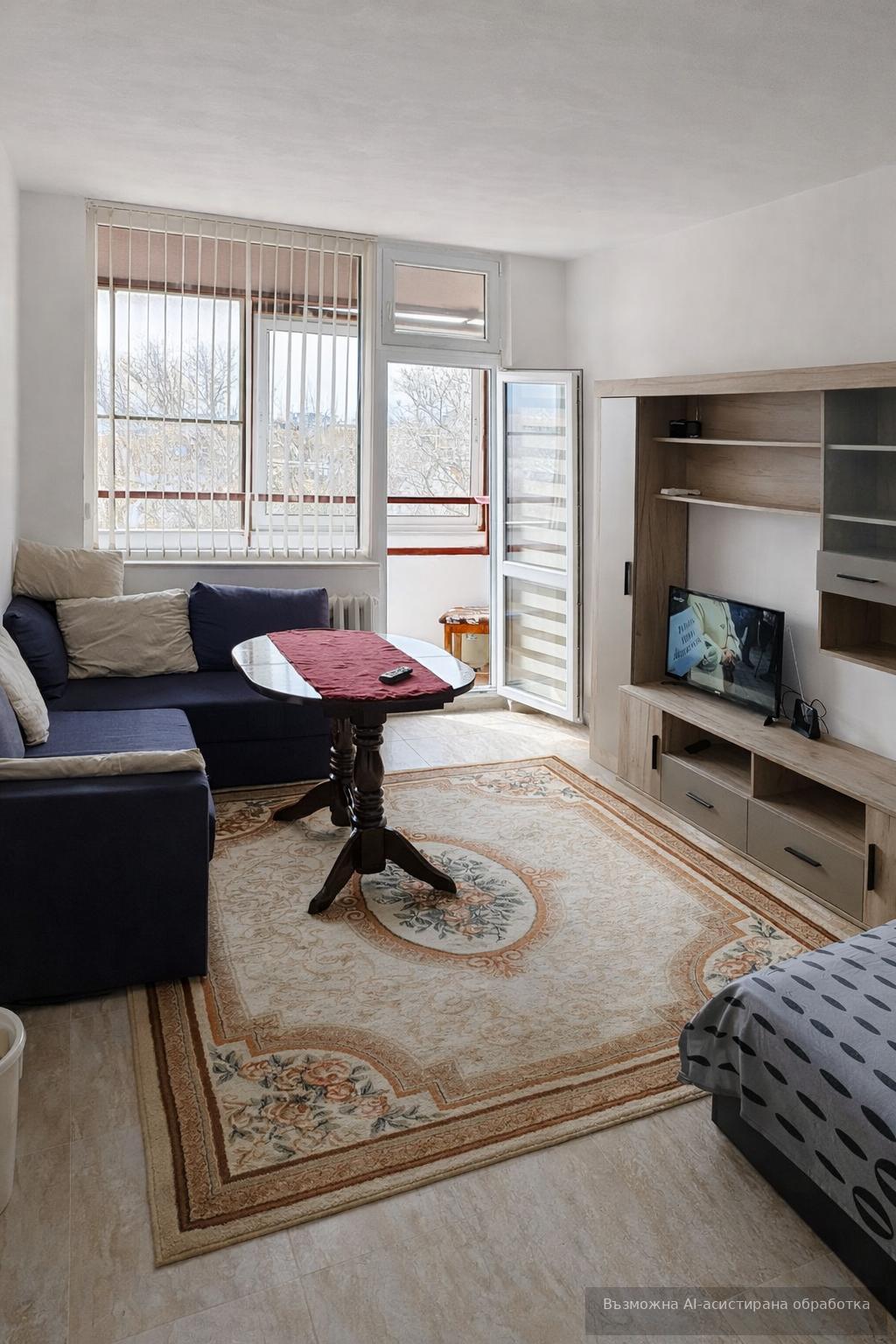 One-room apartment in the city center