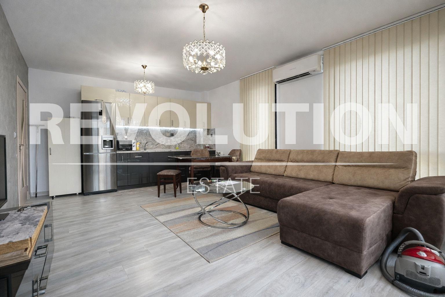 Двустаен апартамент в района на Смирненски/ С паркомясто!