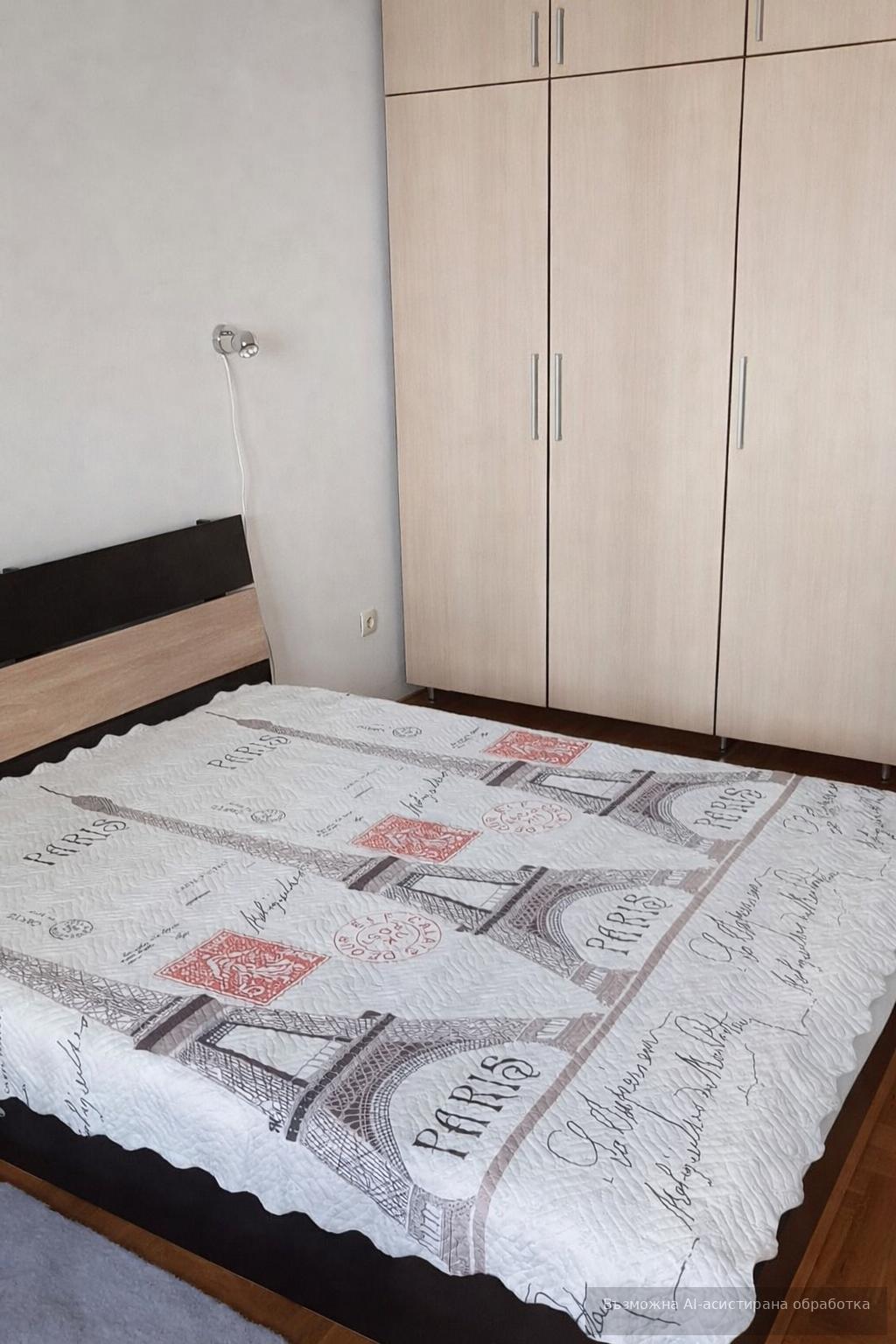 one-bedroom apartment image 4
