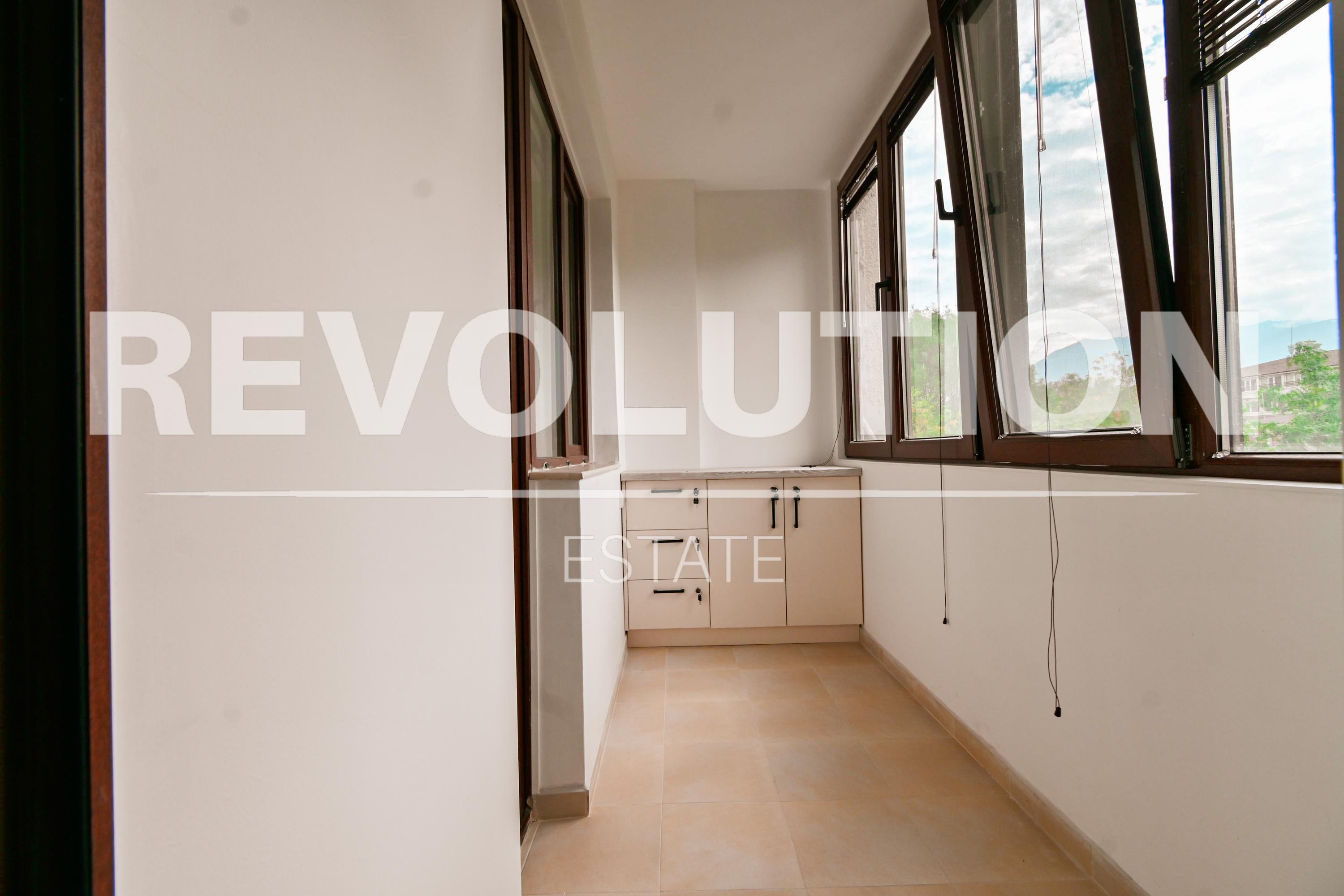 two-bedroom apartment image 15