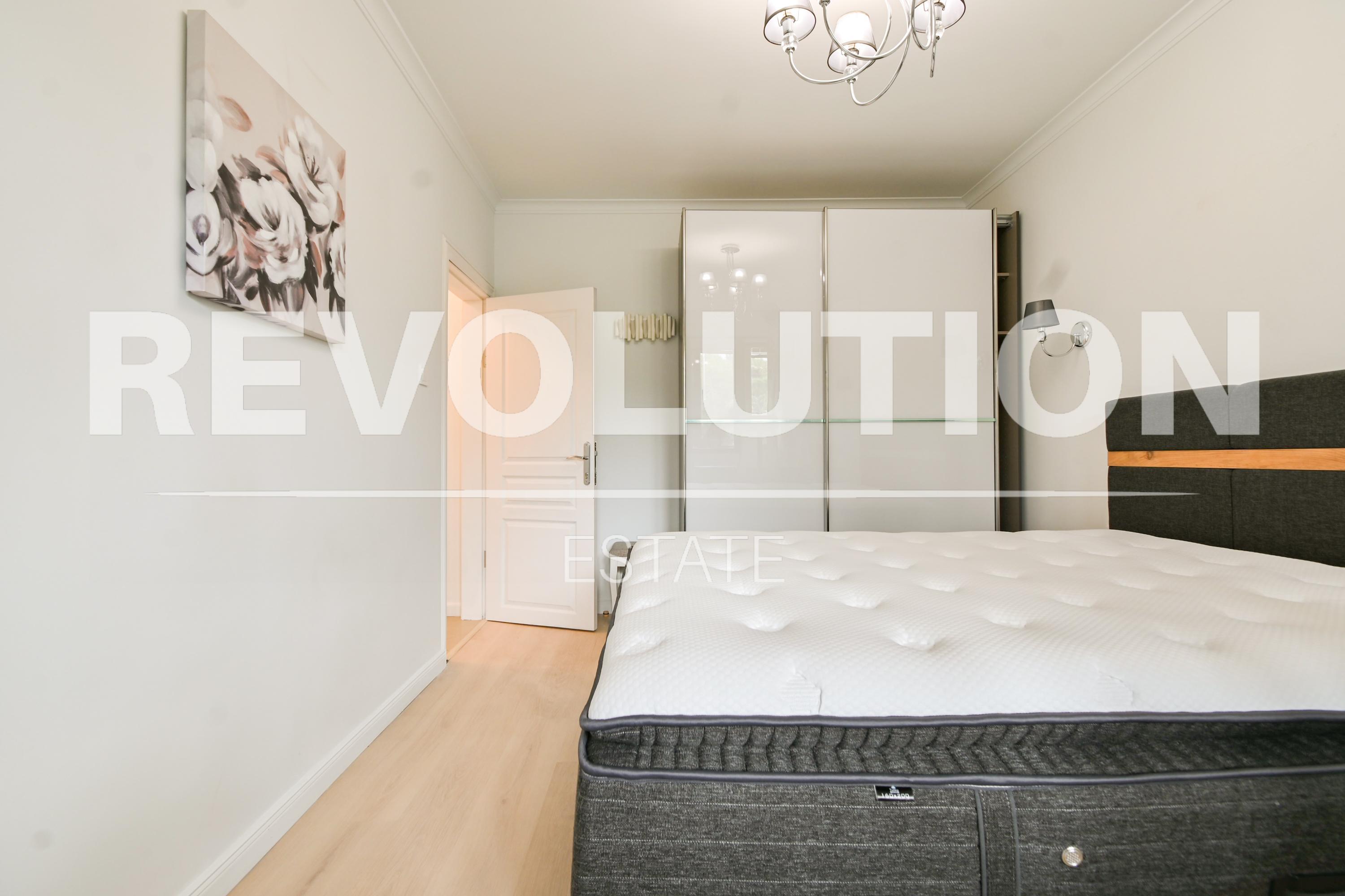 two-bedroom apartment image 8
