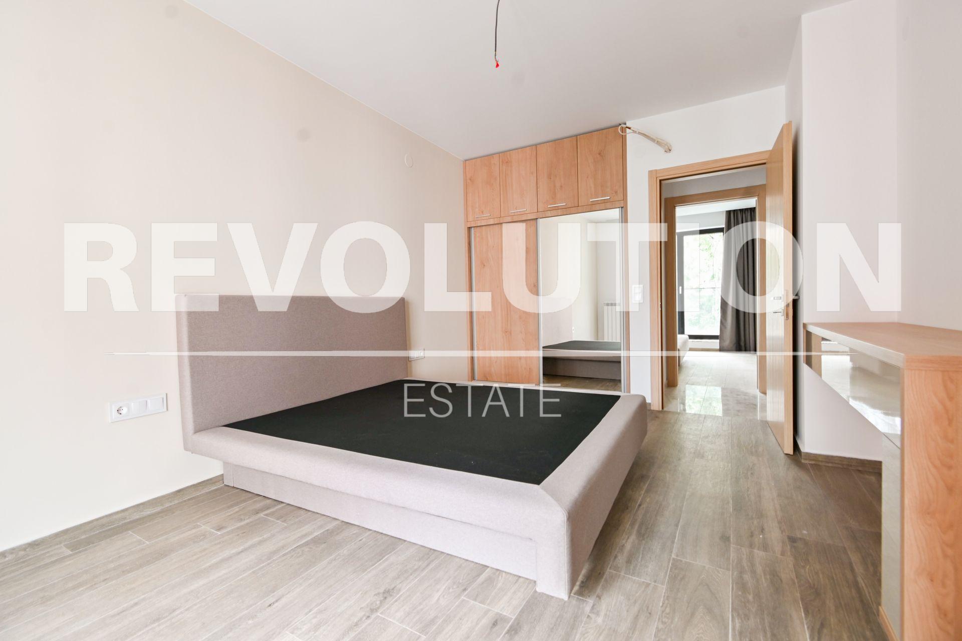 Three-Bedroom Apartment image 14