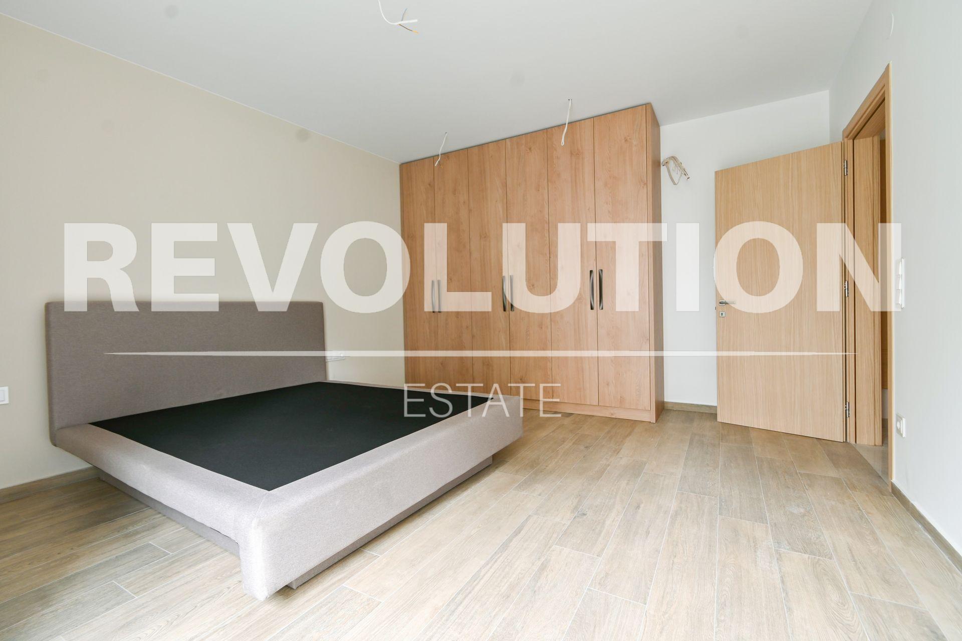 Three-Bedroom Apartment image 8