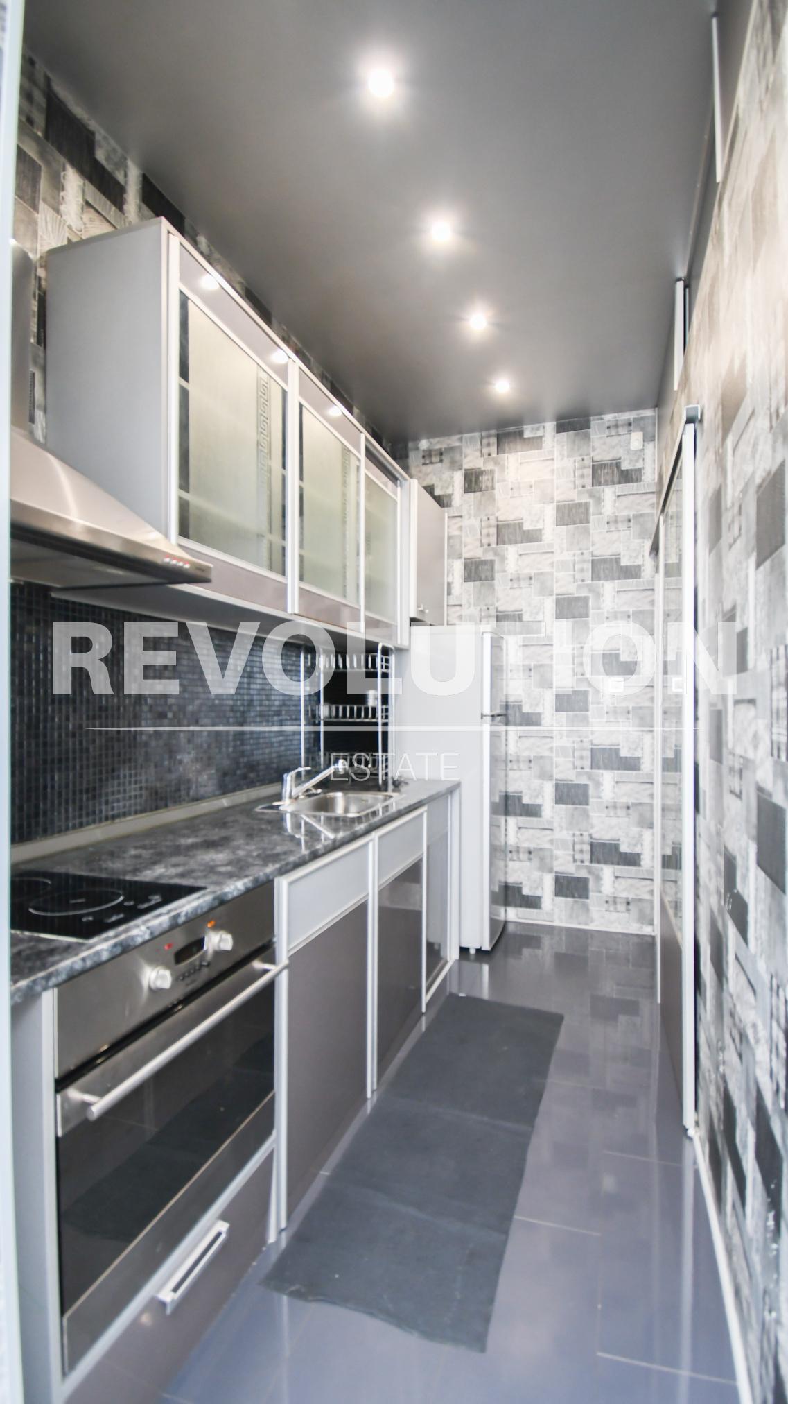 one-bedroom apartment image 4