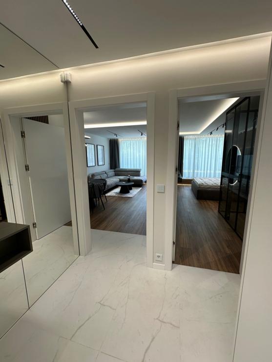 one-bedroom apartment image 5