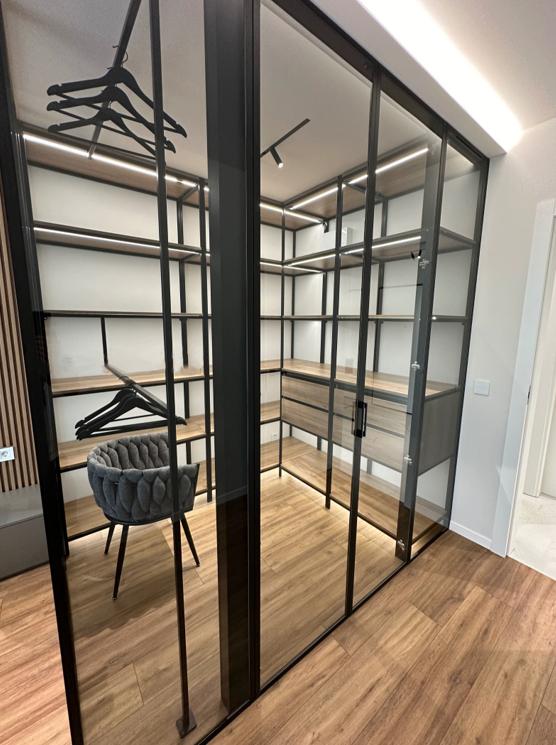 one-bedroom apartment image 8