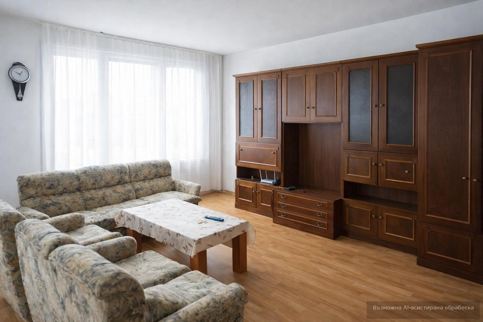 Three-room apartment in the Mladezhki Halm area