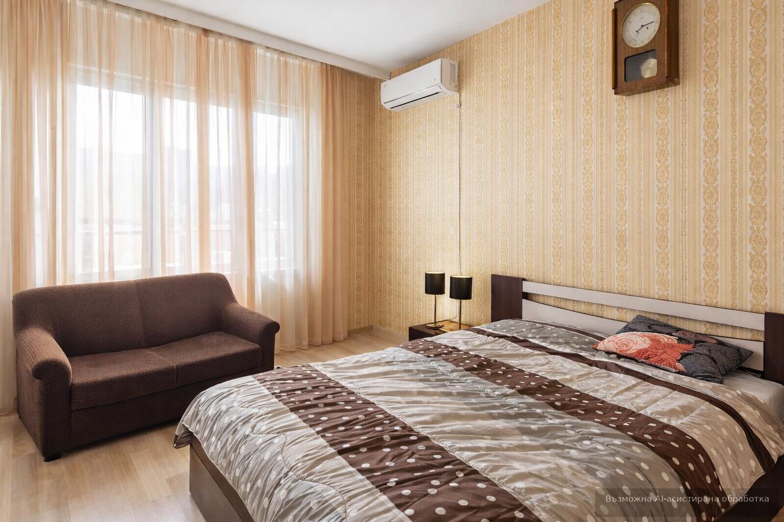 One-bedroom apartment for rent in Trakiya district.