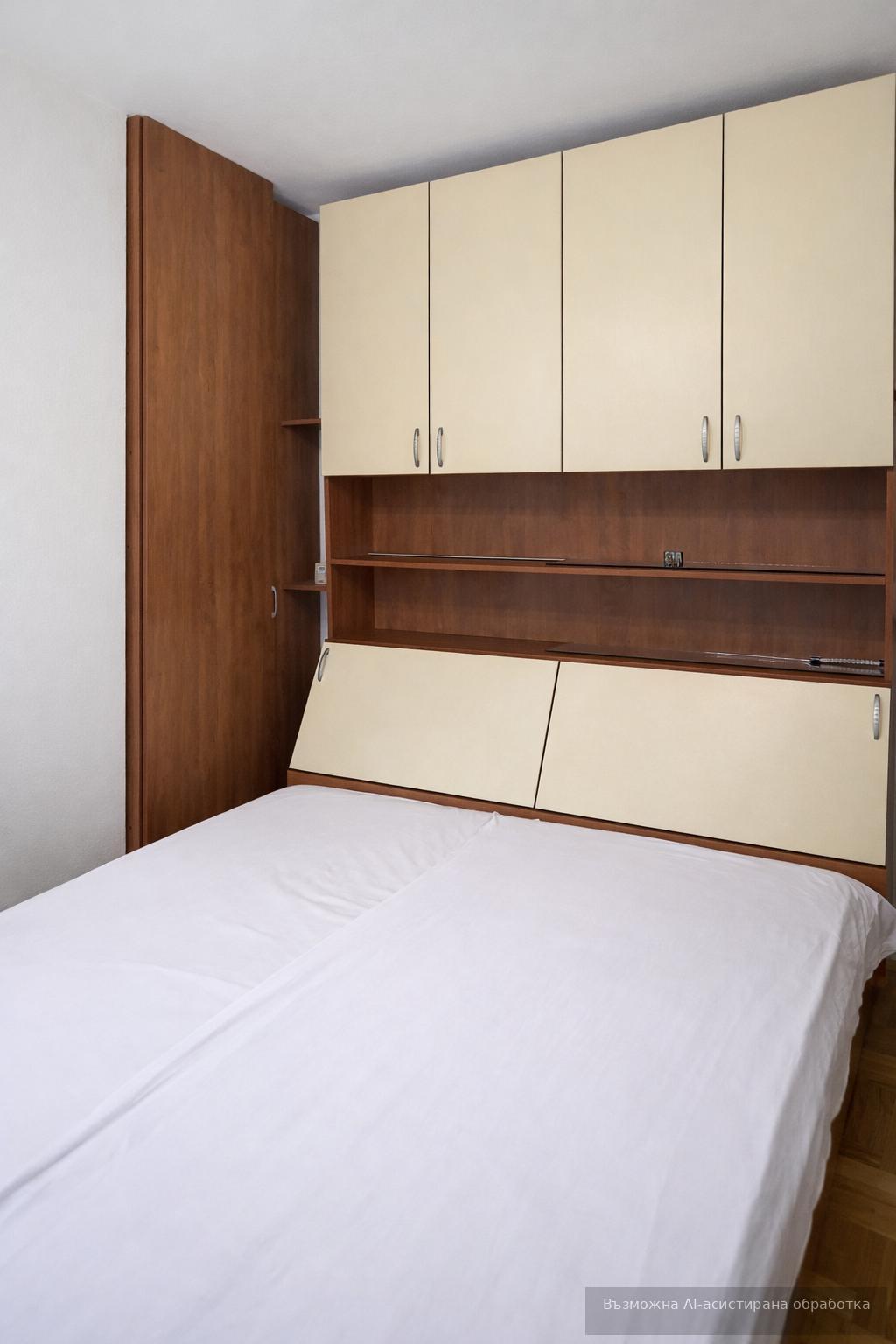 Three-room apartment for rent in the Hristo Smirnenski neighborhood image 4