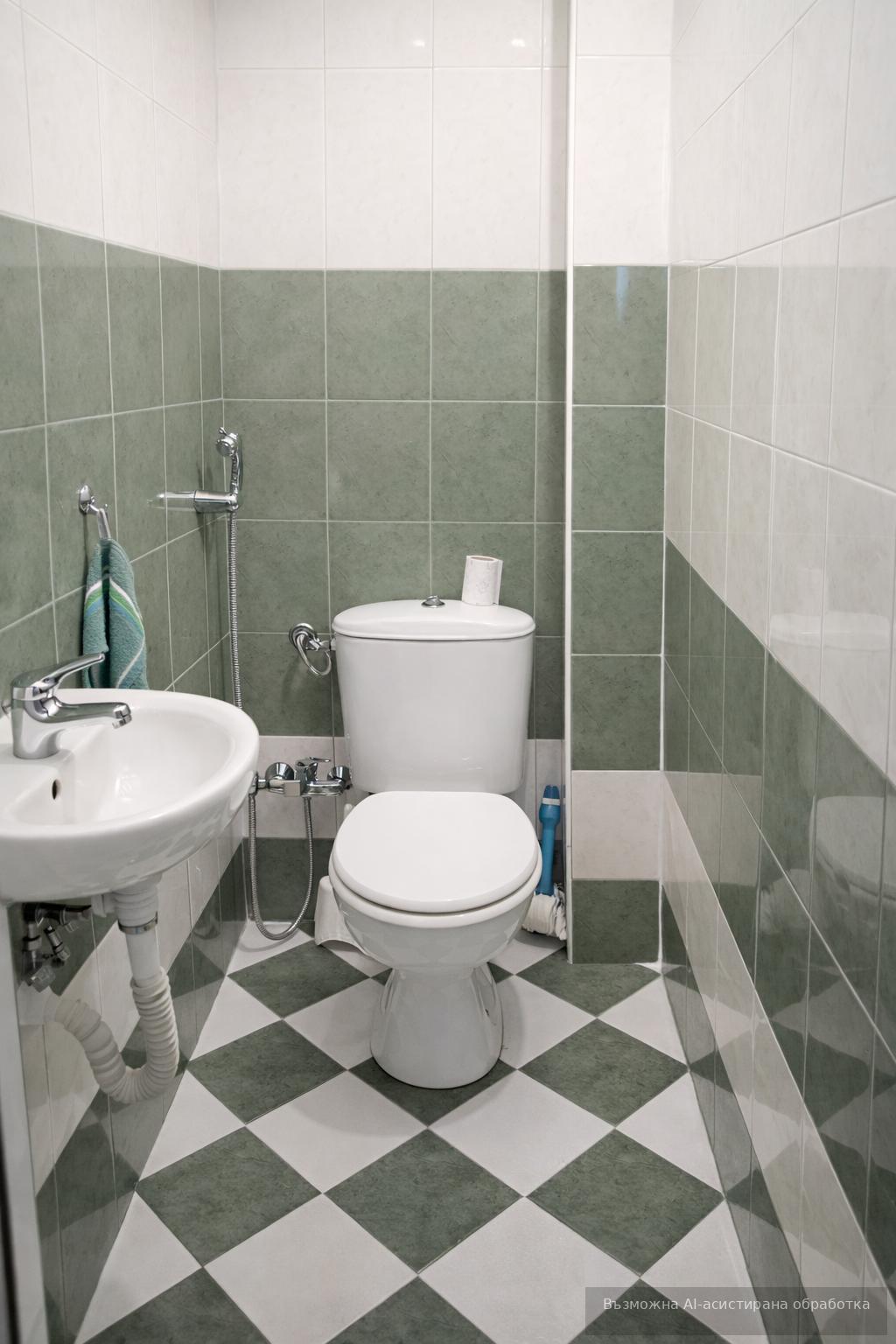 Three-room apartment for rent in the Hristo Smirnenski neighborhood image 7