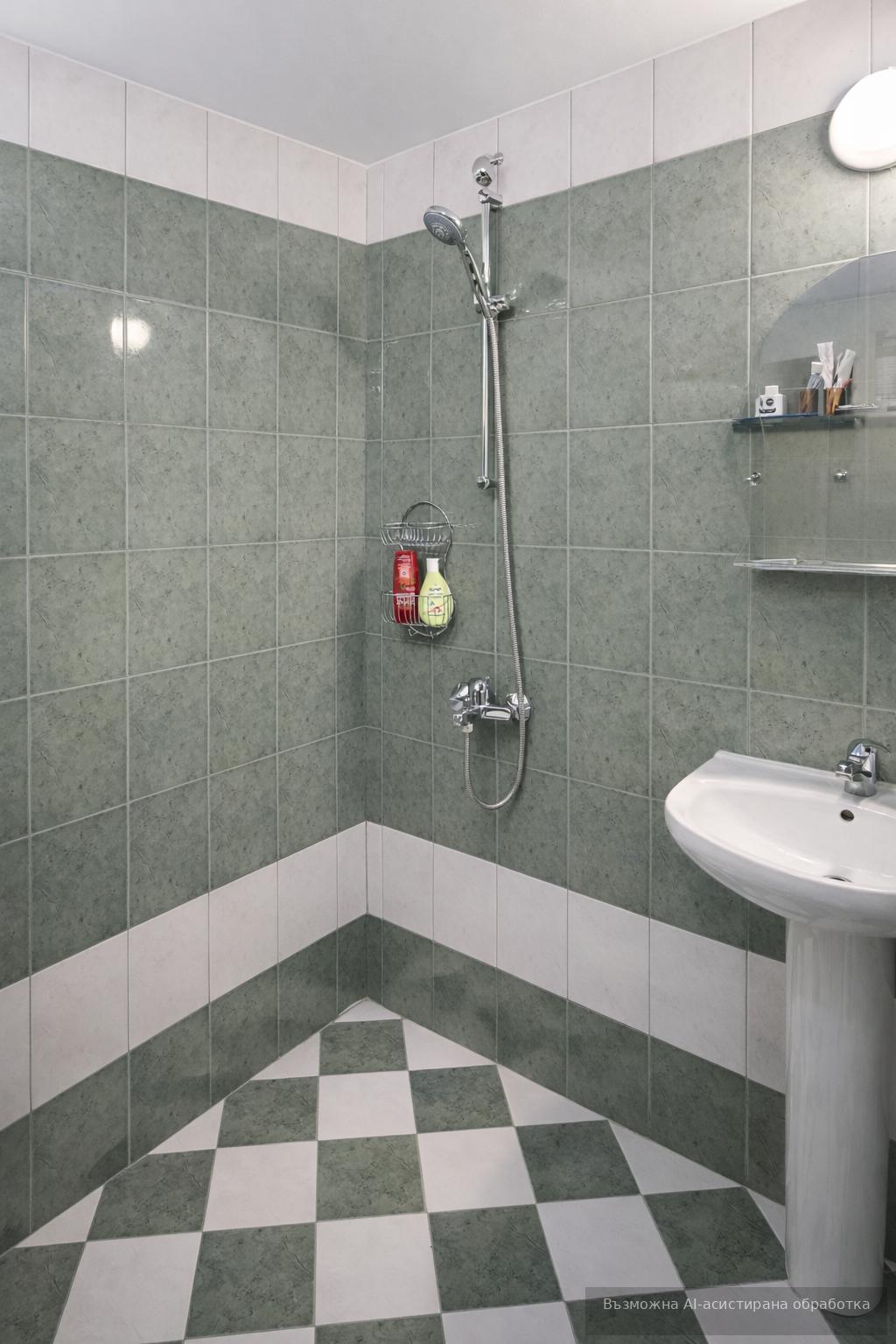 Three-room apartment for rent in the Hristo Smirnenski neighborhood image 8