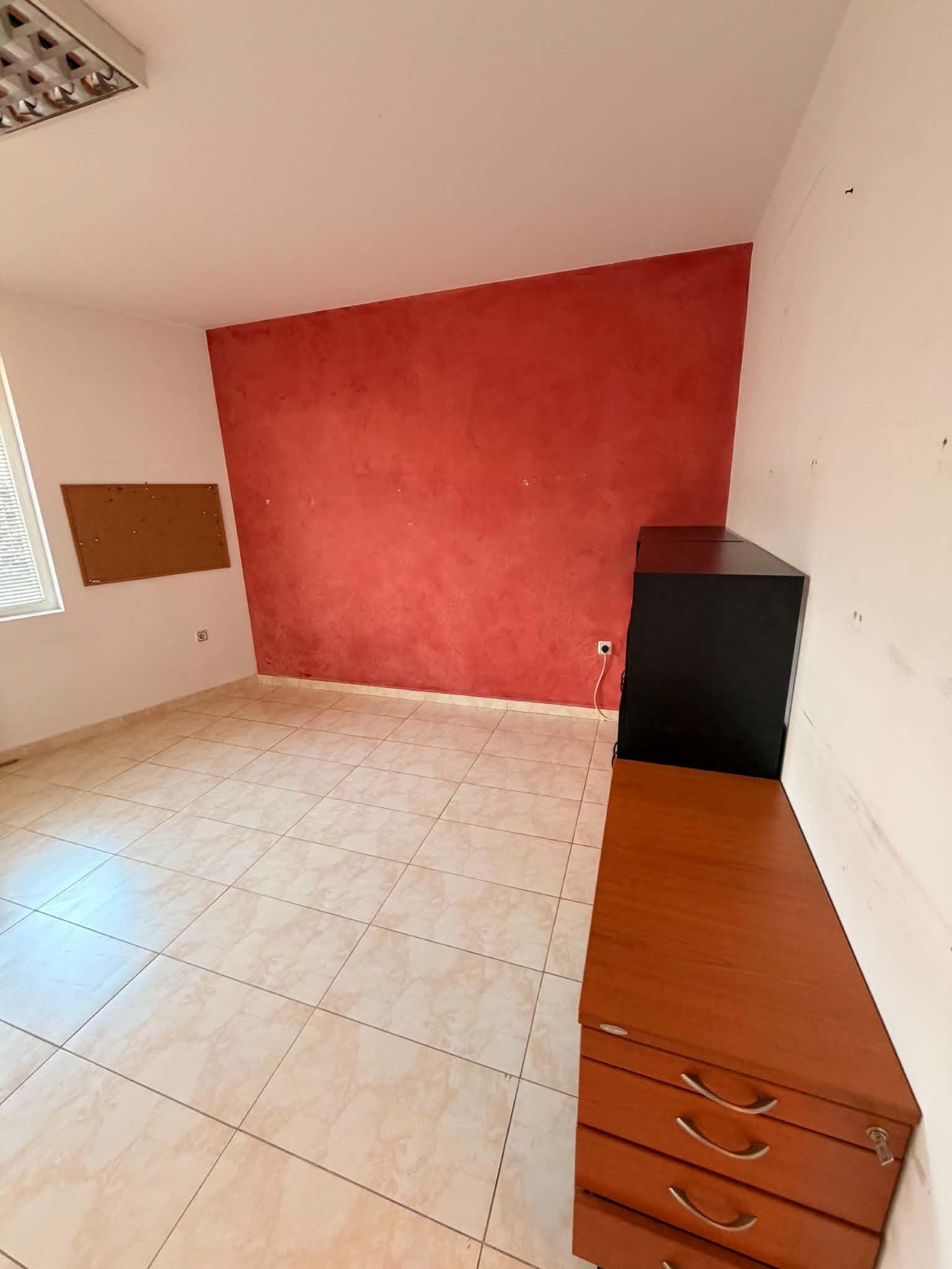 Office image 6