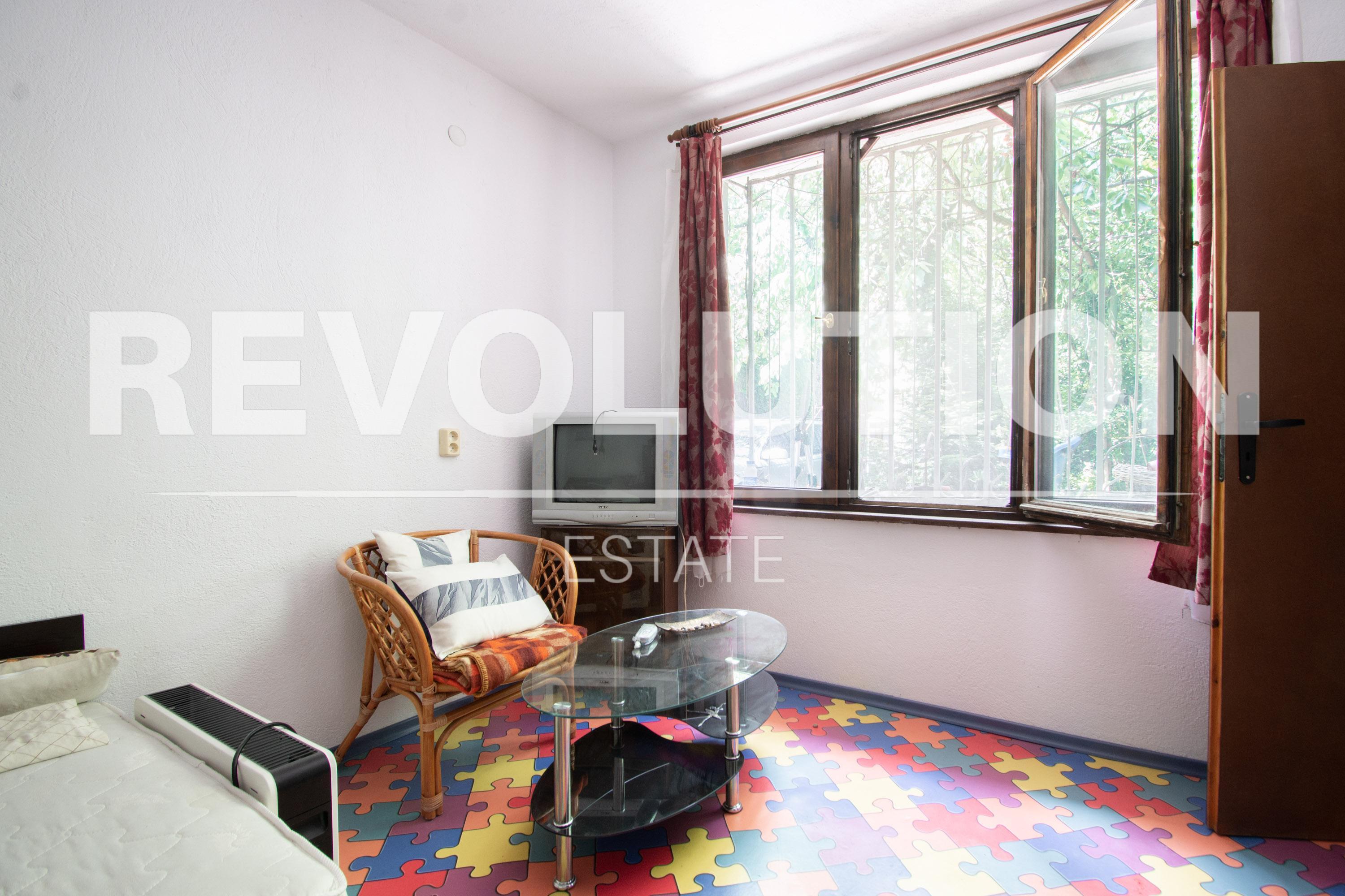Revolution Estate presents a One-bedroom apartment in Sofia, Center-Isul image 3