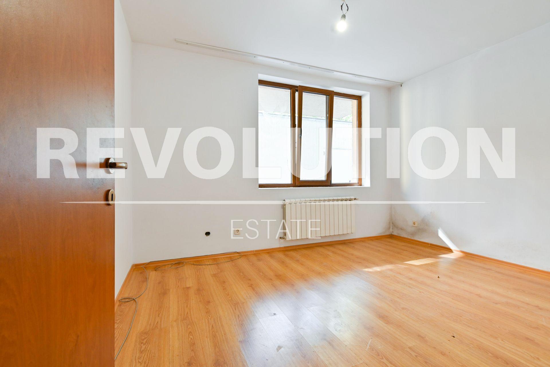 two-bedroom apartment image 5