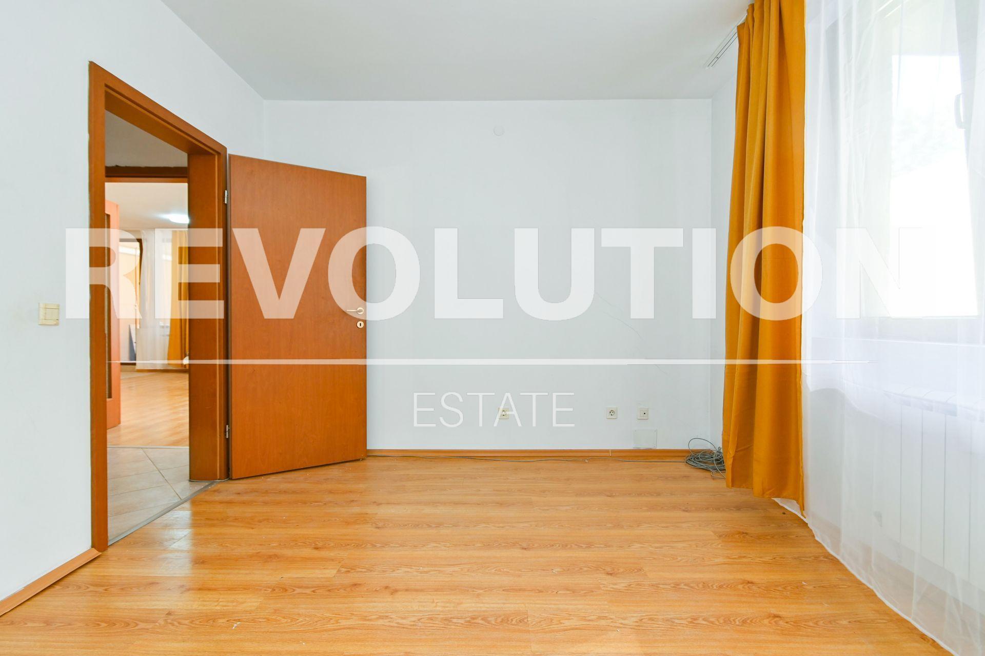 two-bedroom apartment image 7