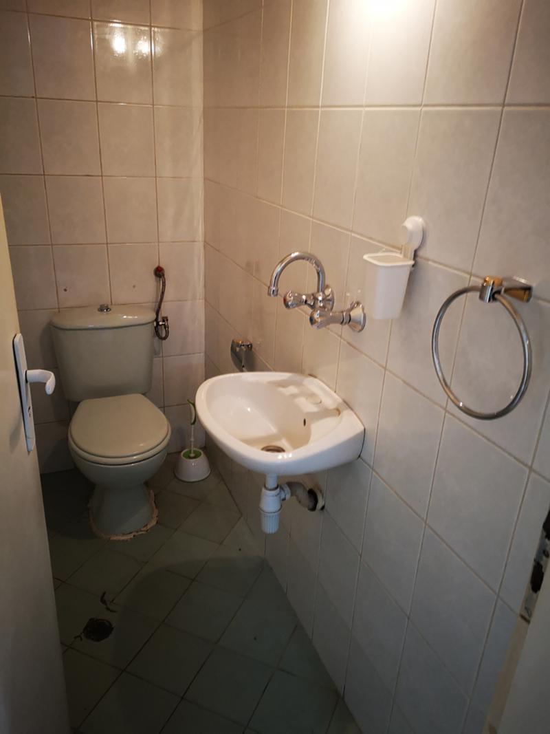 two-bedroom apartment image 5