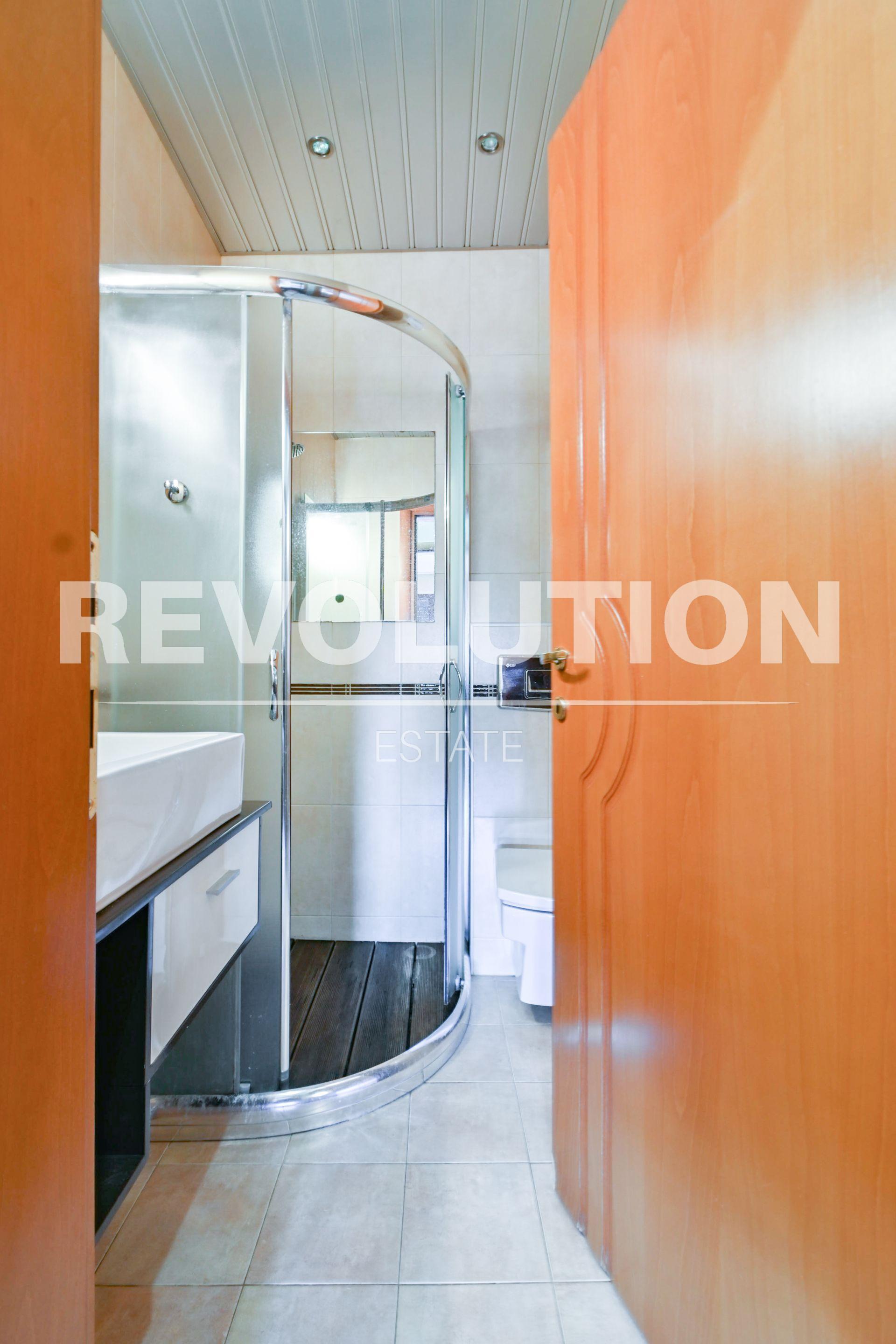 two-bedroom apartment image 18