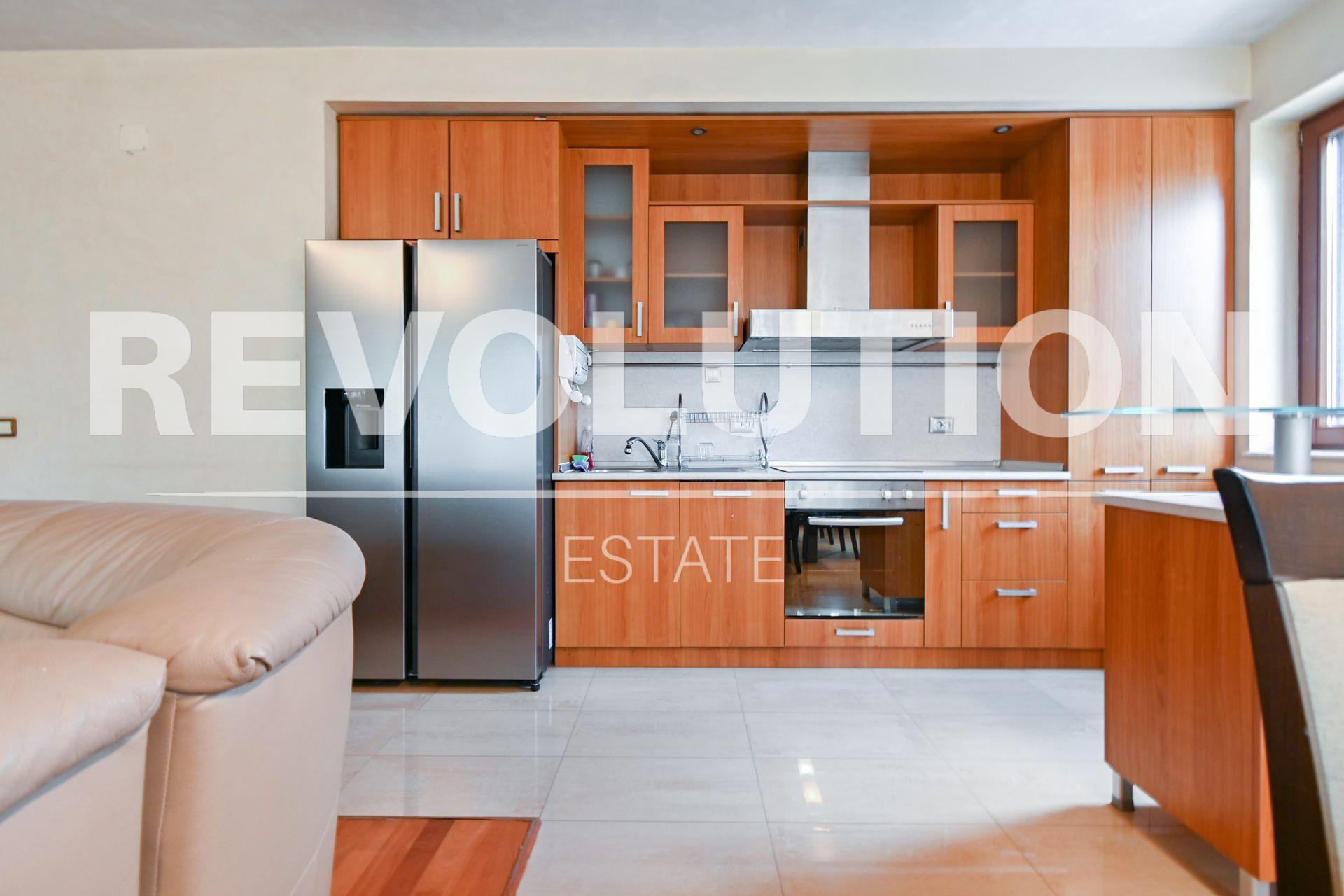two-bedroom apartment image 4