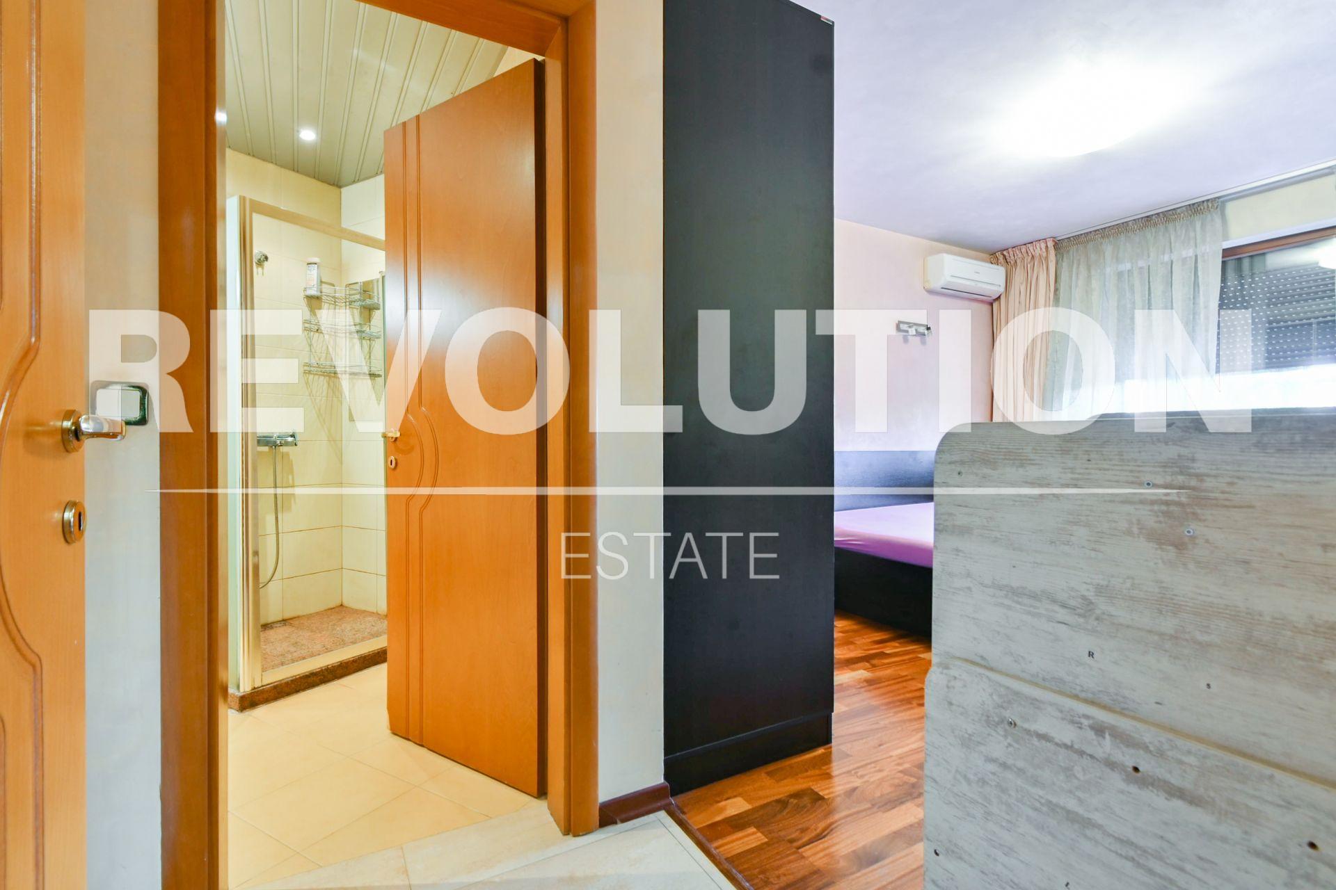 two-bedroom apartment image 5