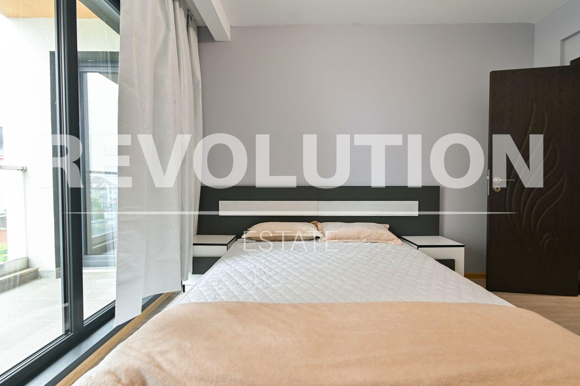 one-bedroom apartment image 8