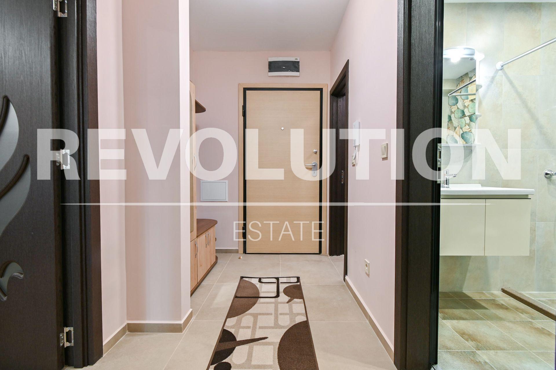 one-bedroom apartment image 9