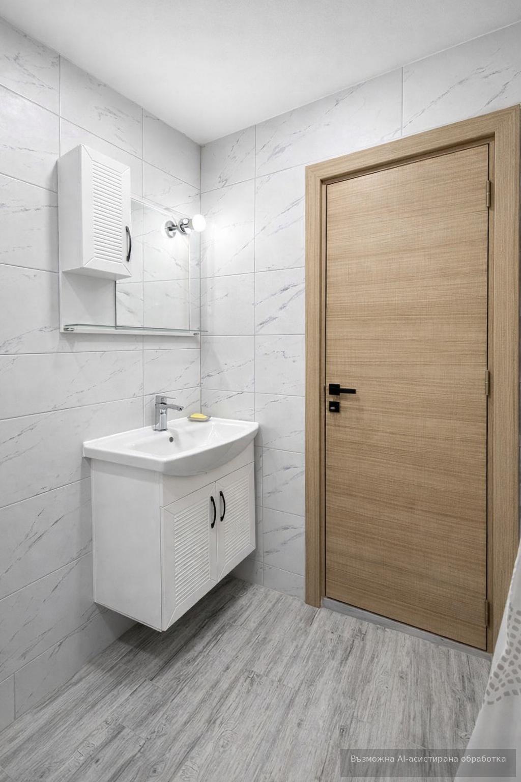 Three-room apartment in the city center area / Fully renovated! image 9