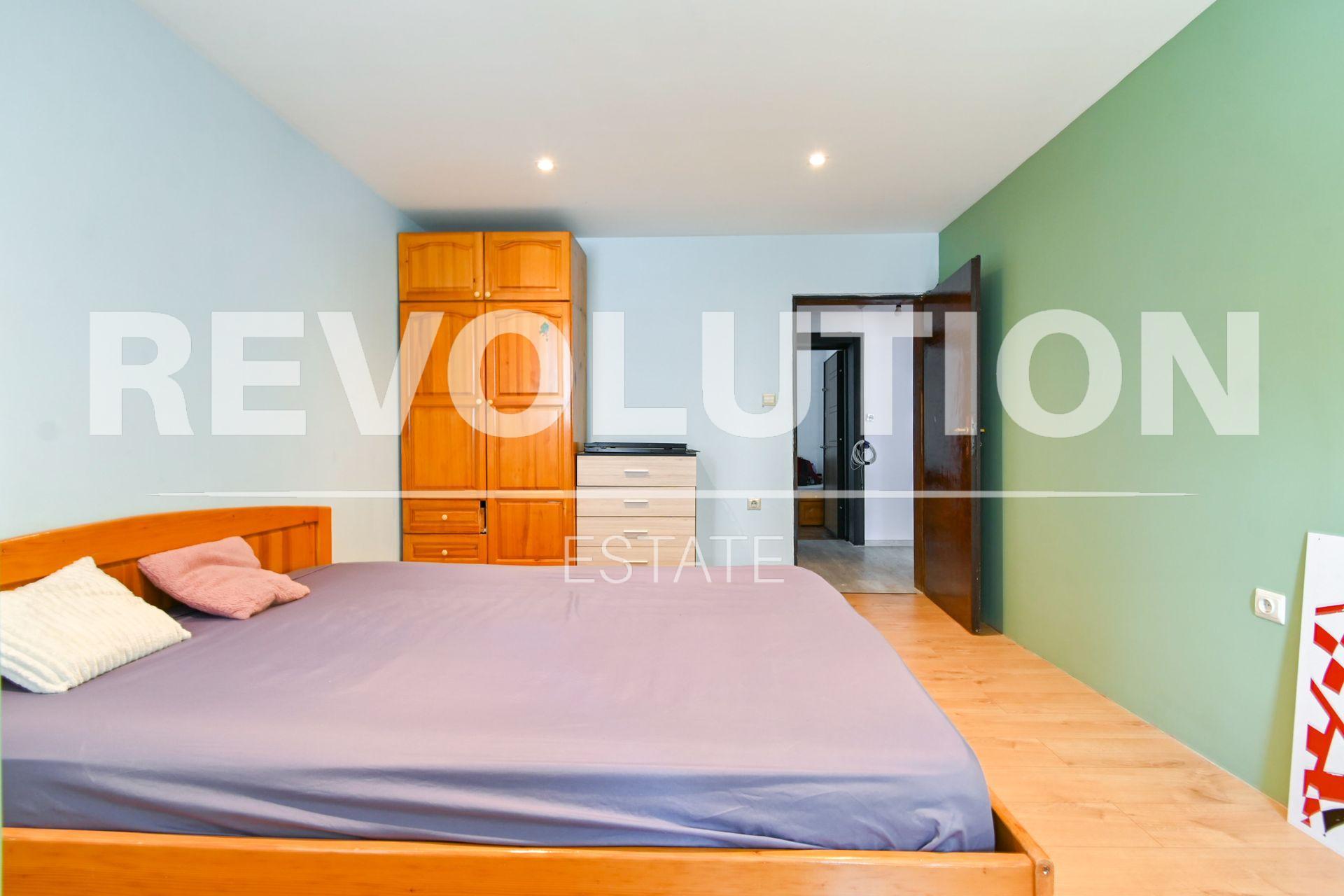 two-bedroom apartment image 6