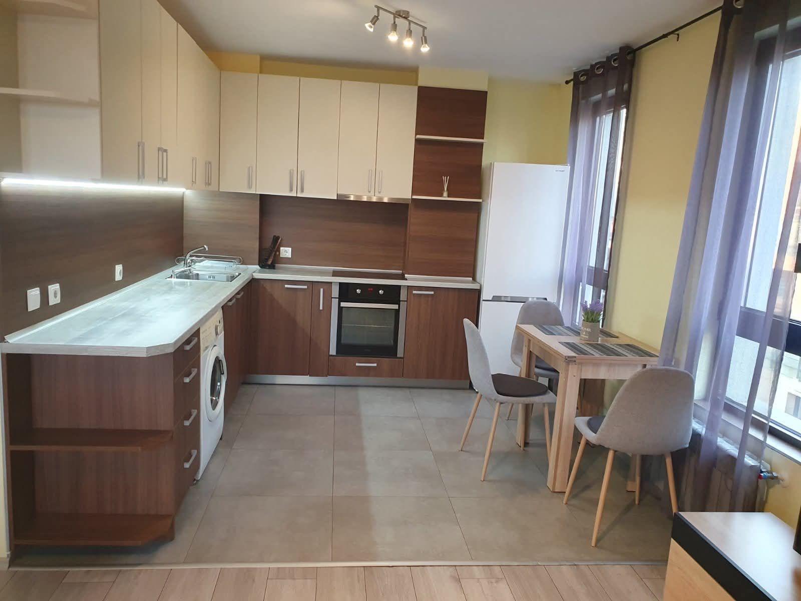 one-bedroom apartment image 4