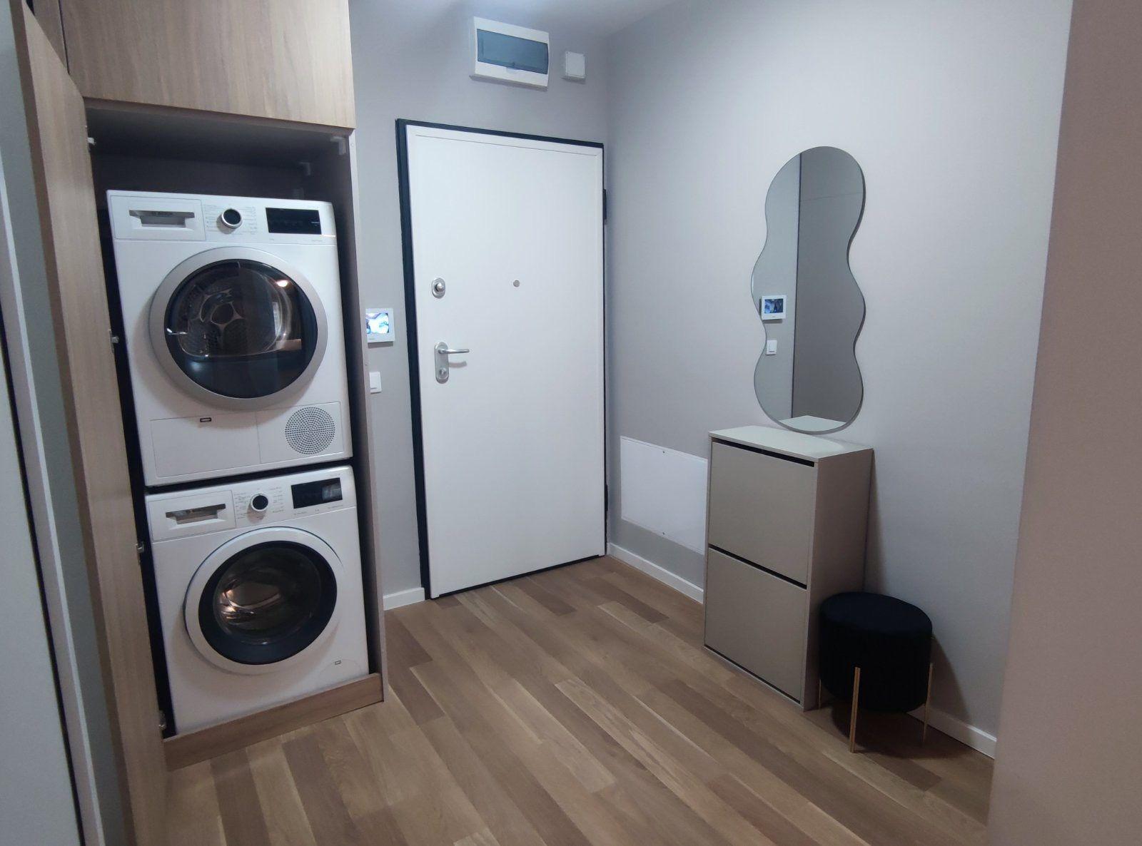 one-bedroom apartment image 4