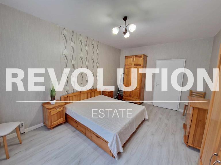 Two-bedroom apartment image 52986