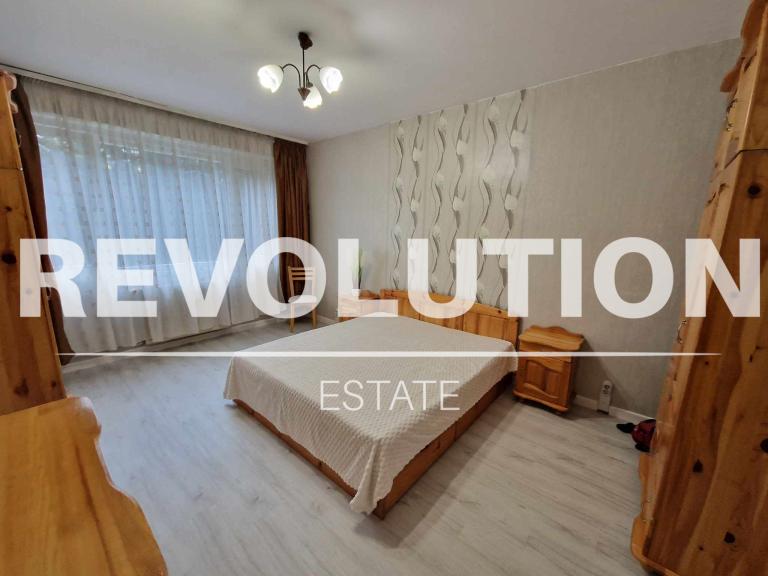 Two-bedroom apartment image 52989