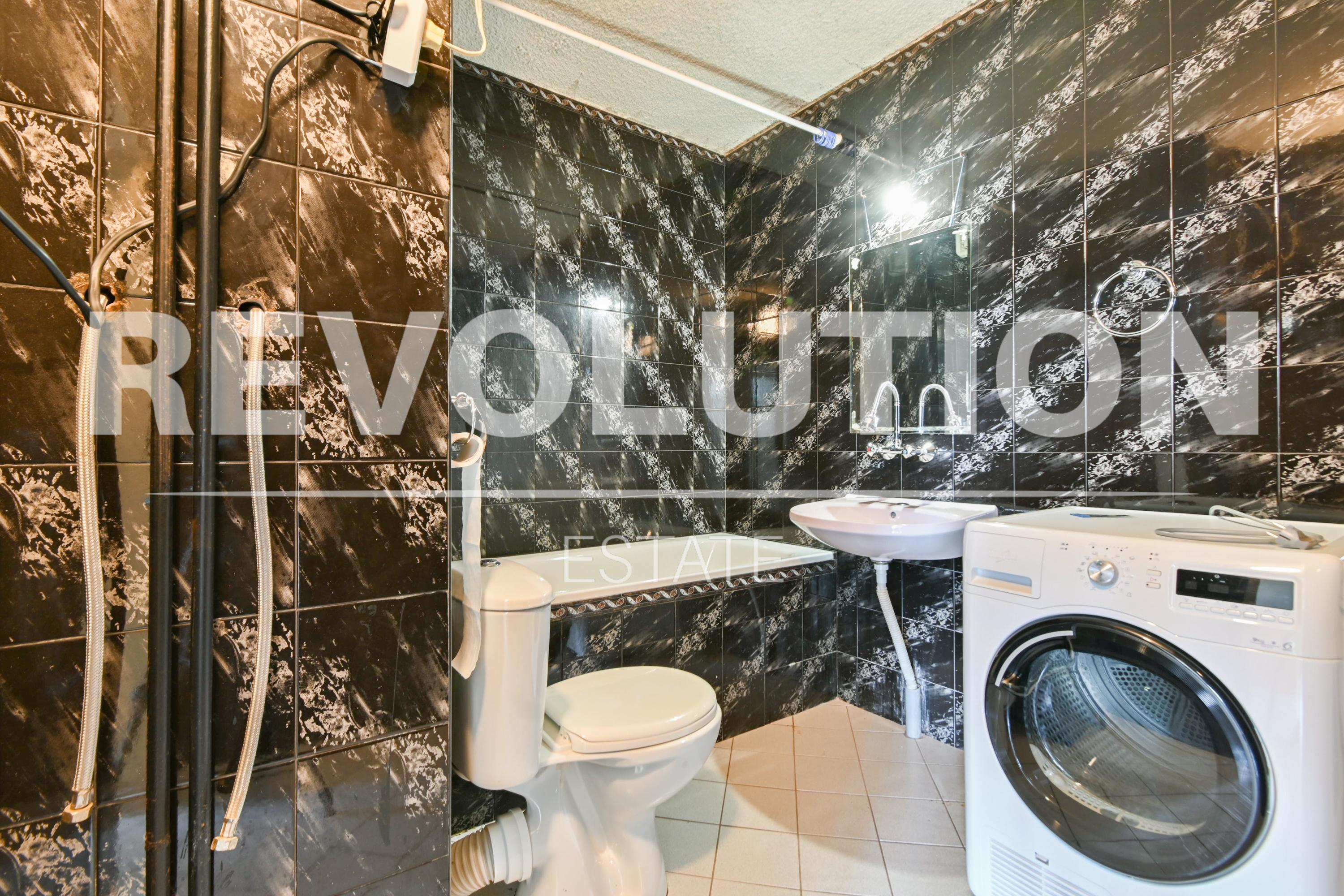 two-bedroom apartment image 10